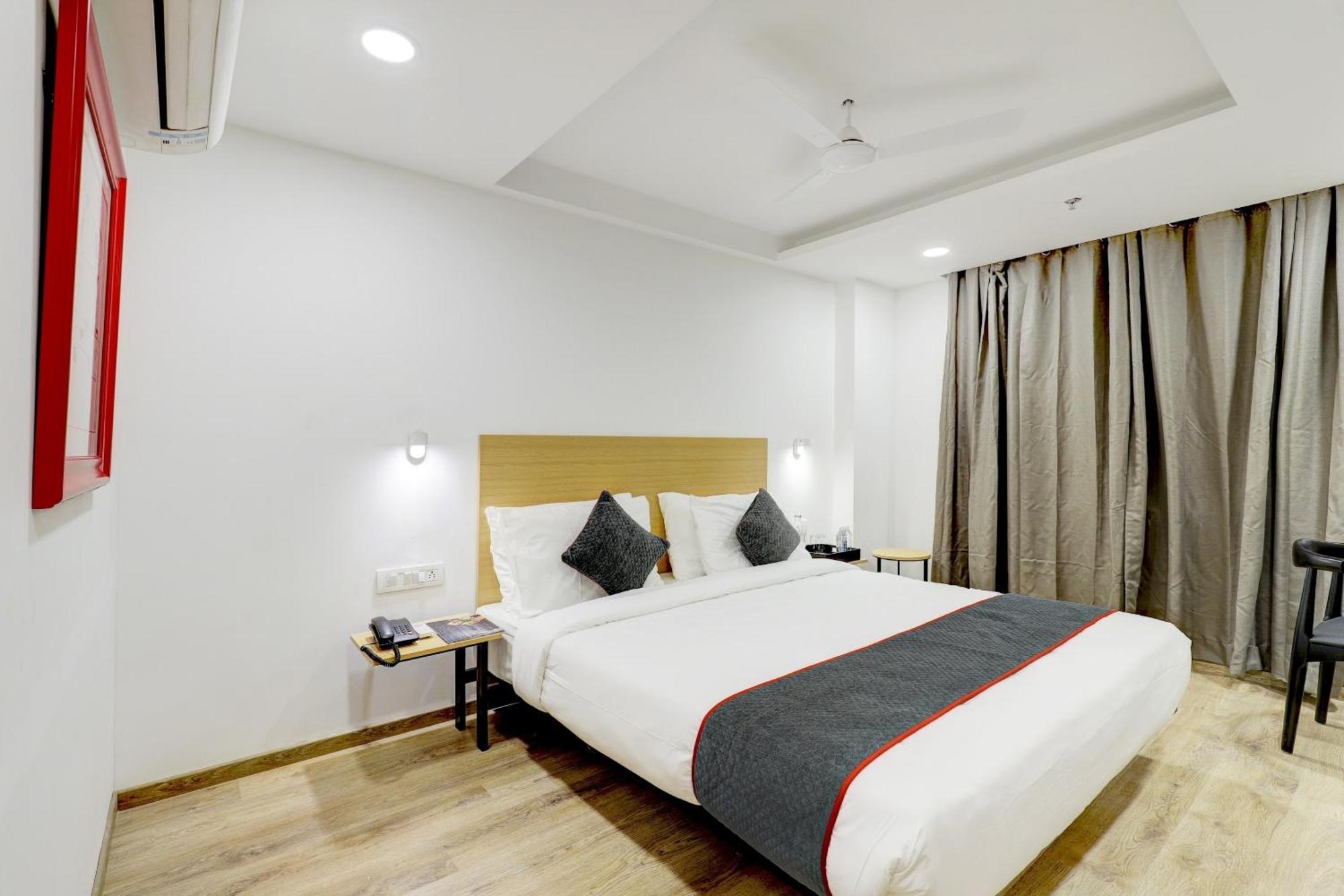 Super Townhouse Rajyash Rise 호텔 Sarkhej 외부 사진