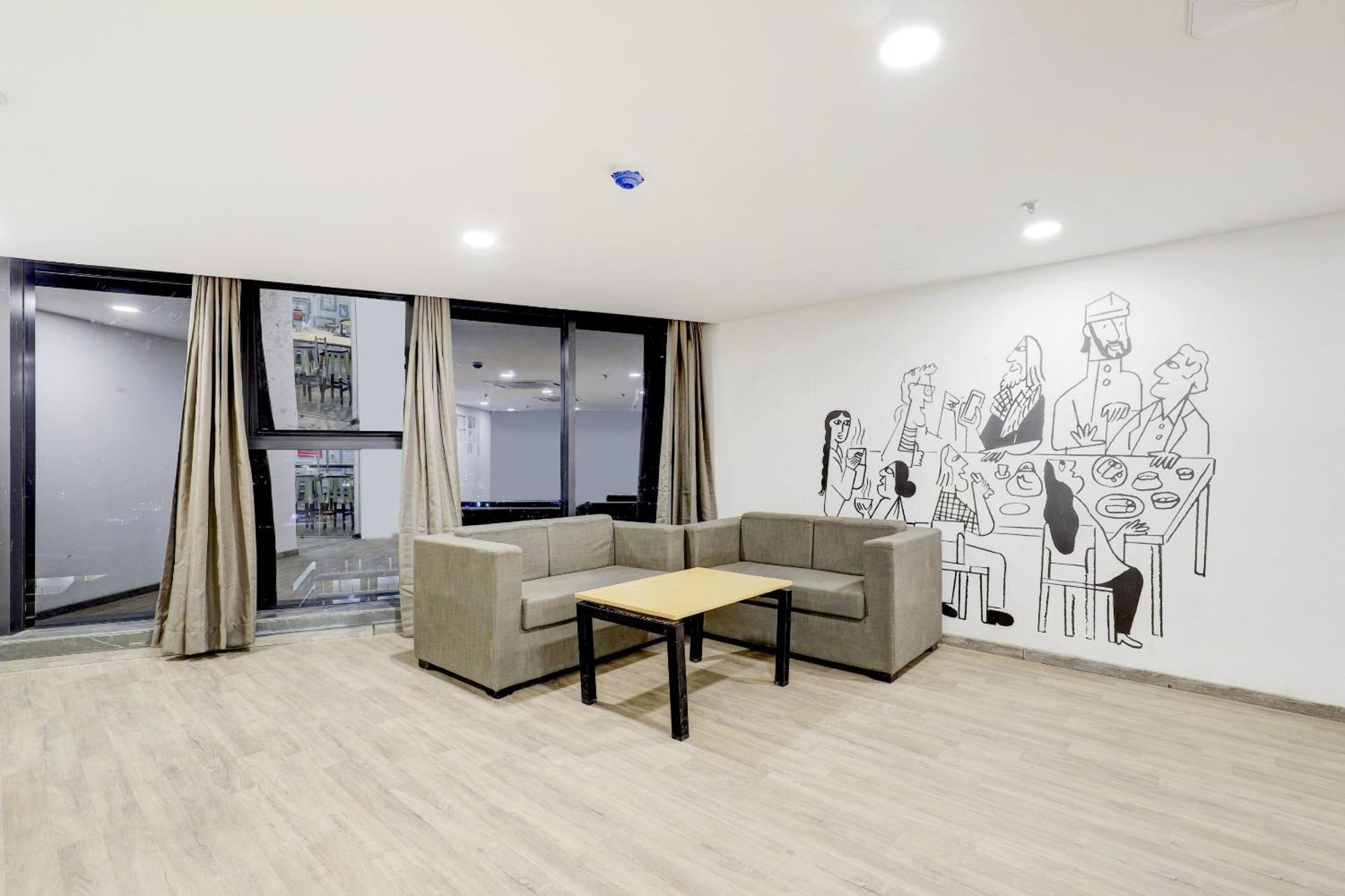 Super Townhouse Rajyash Rise 호텔 Sarkhej 외부 사진